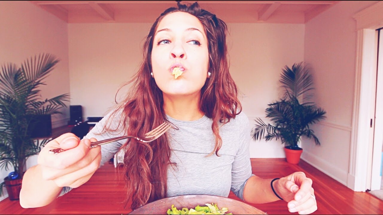 WHAT I EAT / FAVORITE RAW MEALS