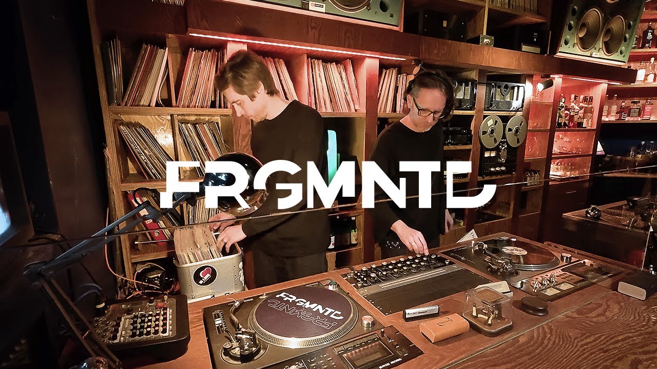 Trip-Hop, Downtempo, Chill Music, Broken Beat Vinyl Mix by Fragmented Beats @ Fonoteca Listening Bar
