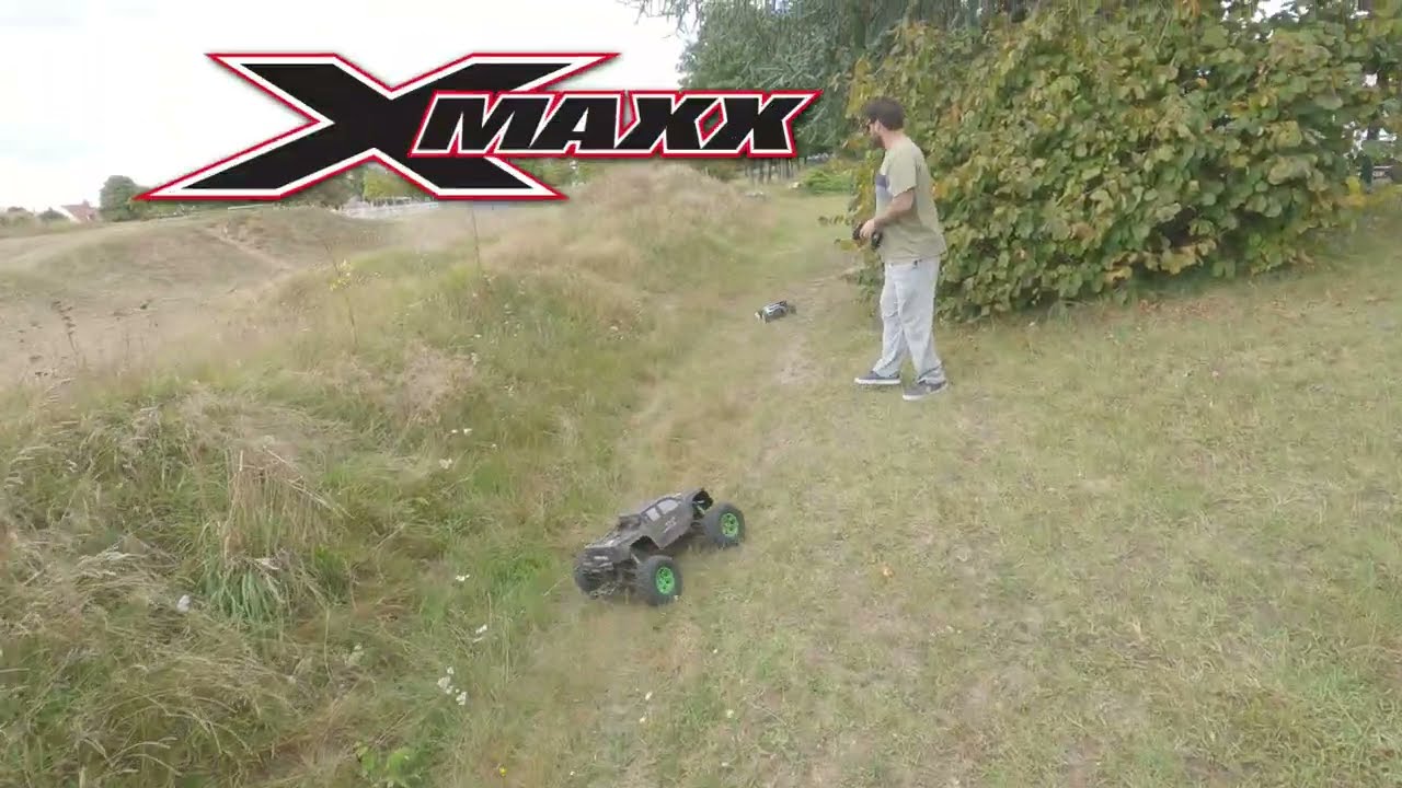 #youtubecreators  #Traxxas #youtubecreator XMAXX 8S Encore et toujours plus de km et de sauts
