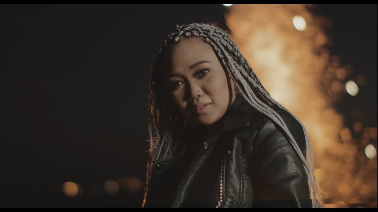 Meunnie - Kinsa'y Para Nimo (Official Music Video)