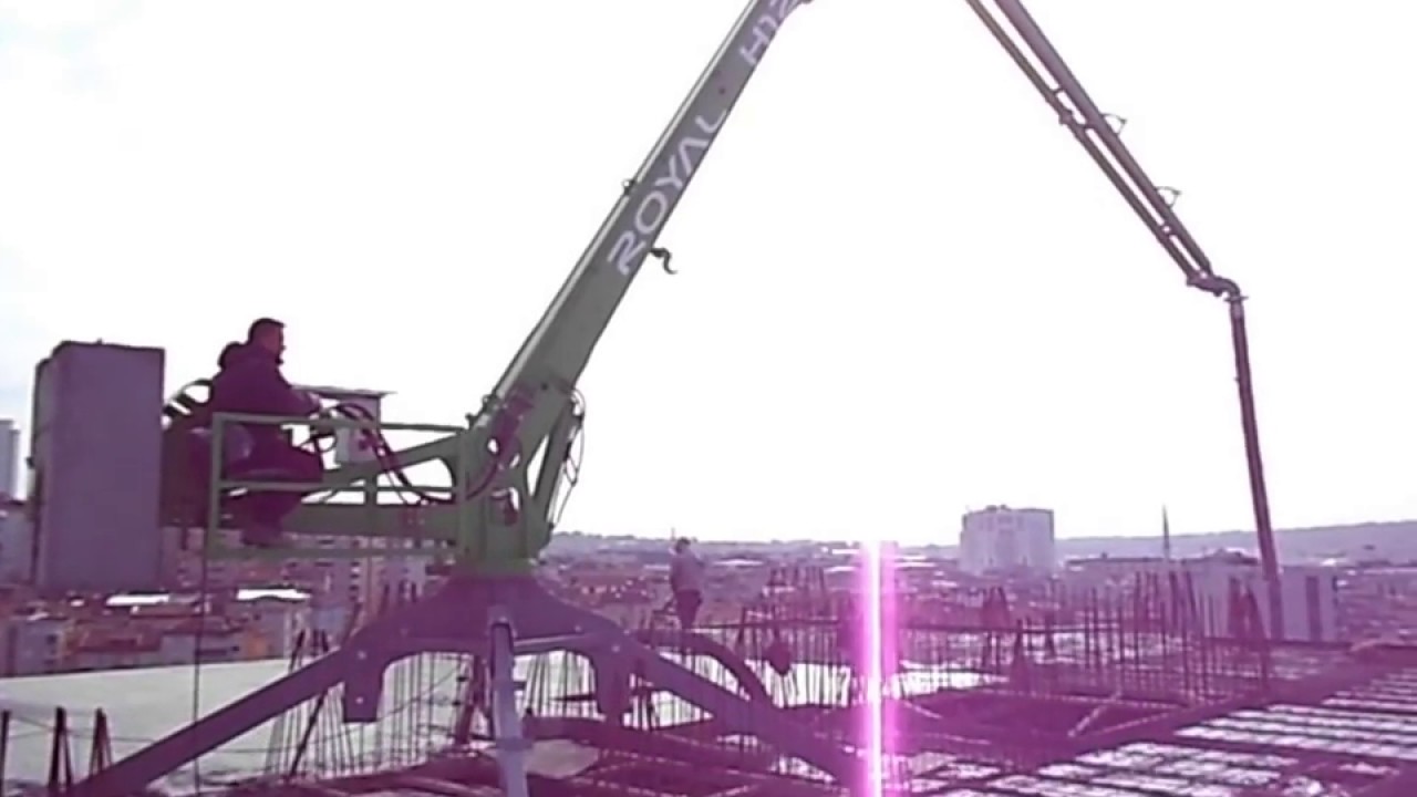 ROYALMAC H12 Spider Placing Boom.