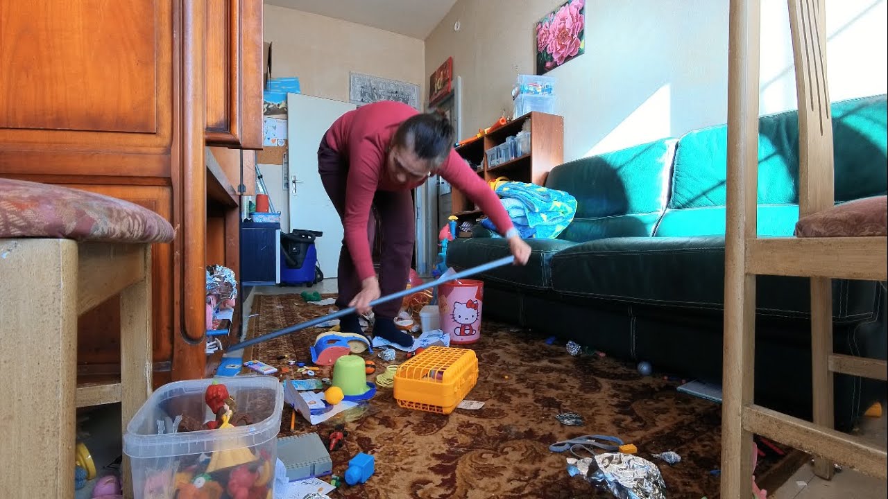 quick living room cleaning - while my kids are at school