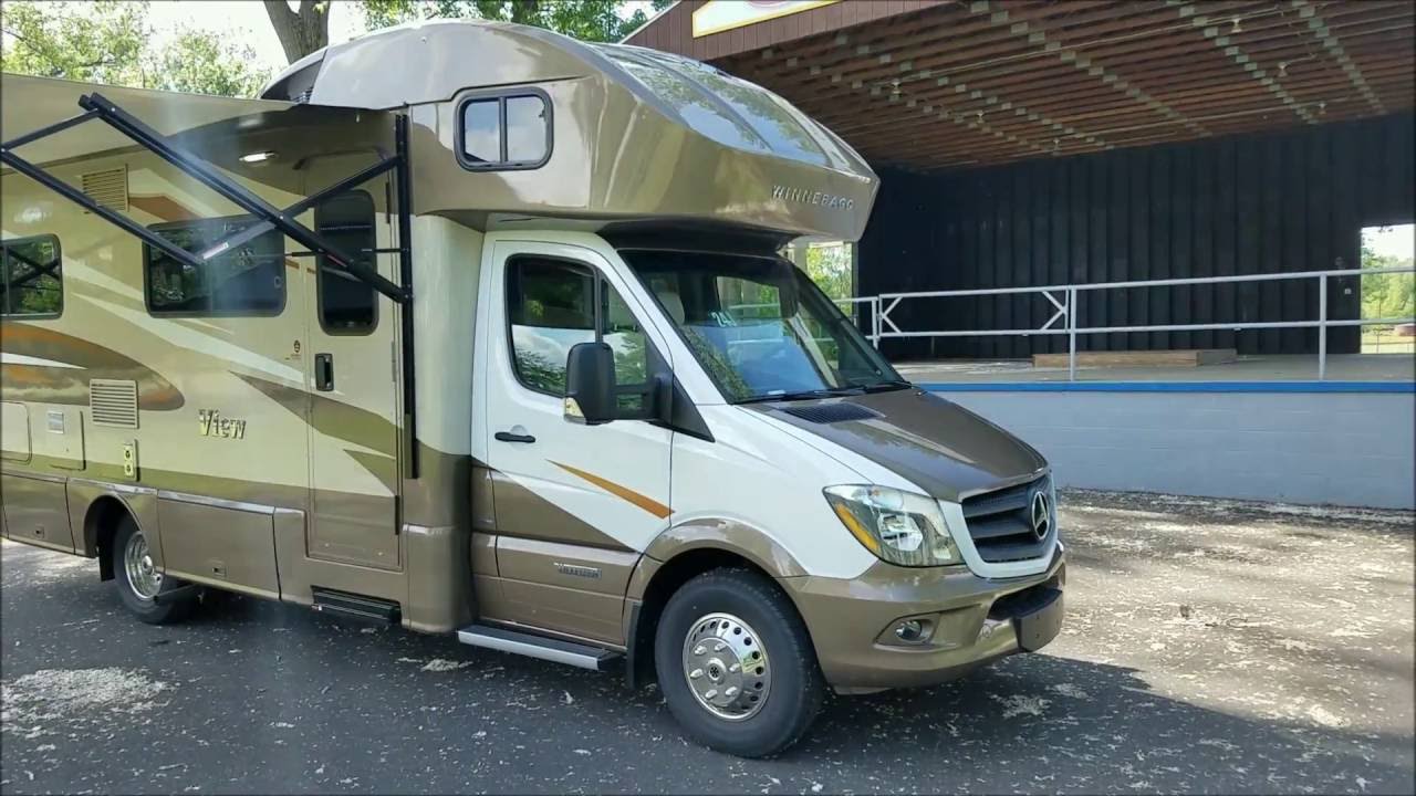 2017 Winnebago View 24J - Walk around