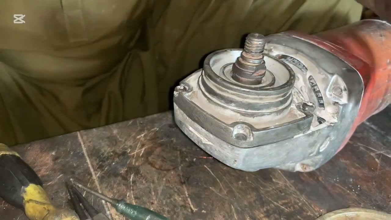 Big Grinder Repair | Jammed Gearbox & Bearings Fixed