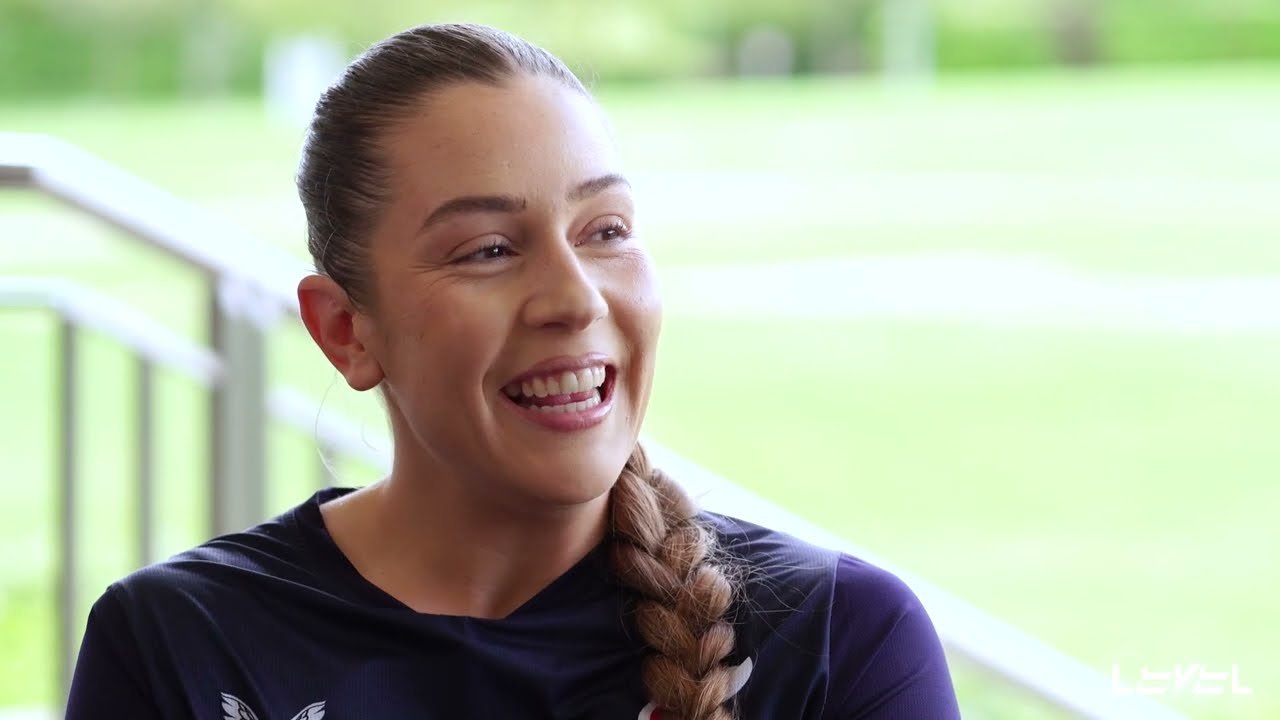 Holly Aitchison - Up Close