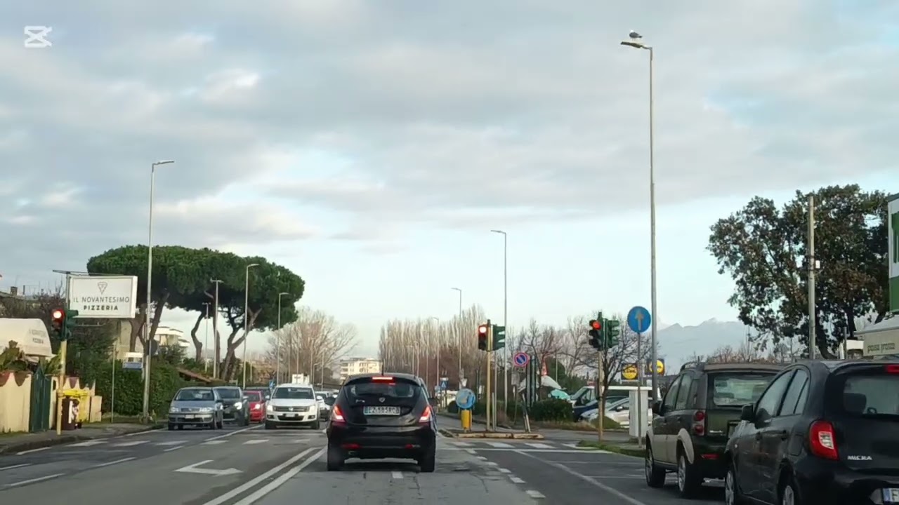 Лечу 🇮🇹✈️🇷🇺 через Баку в апреле 😉 кто со мной 