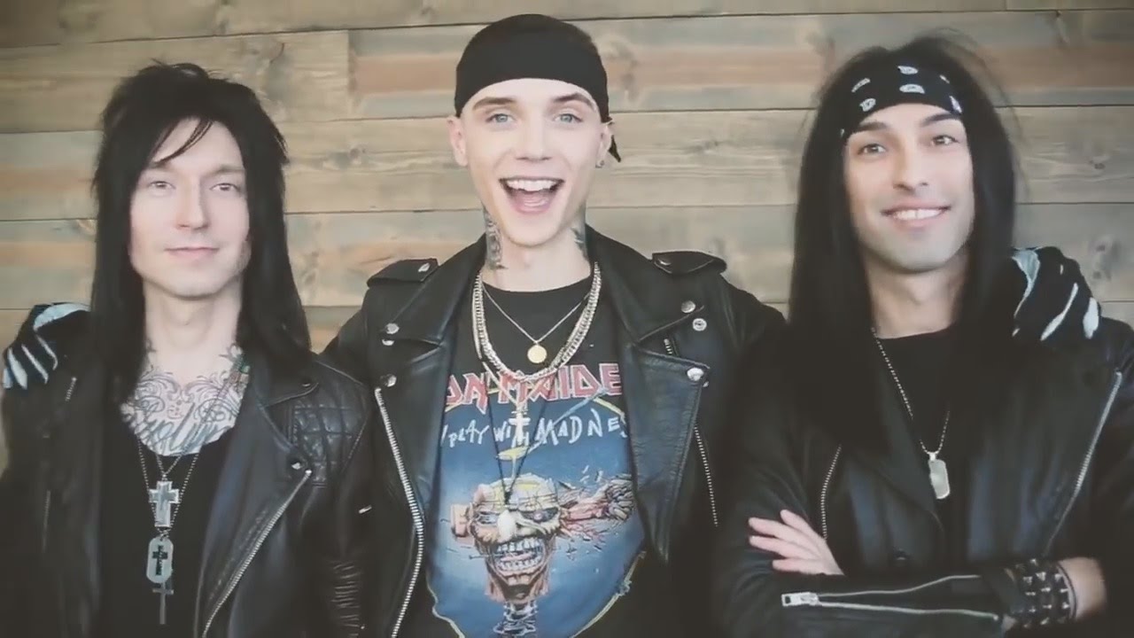 Andy Black (Biersack) and BVB Moments 2016