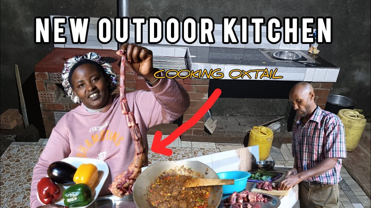 OUR FIRST MEAL IN NEW OUTDOOR KITCHEN! 🍲 #cooking  OXTAIL