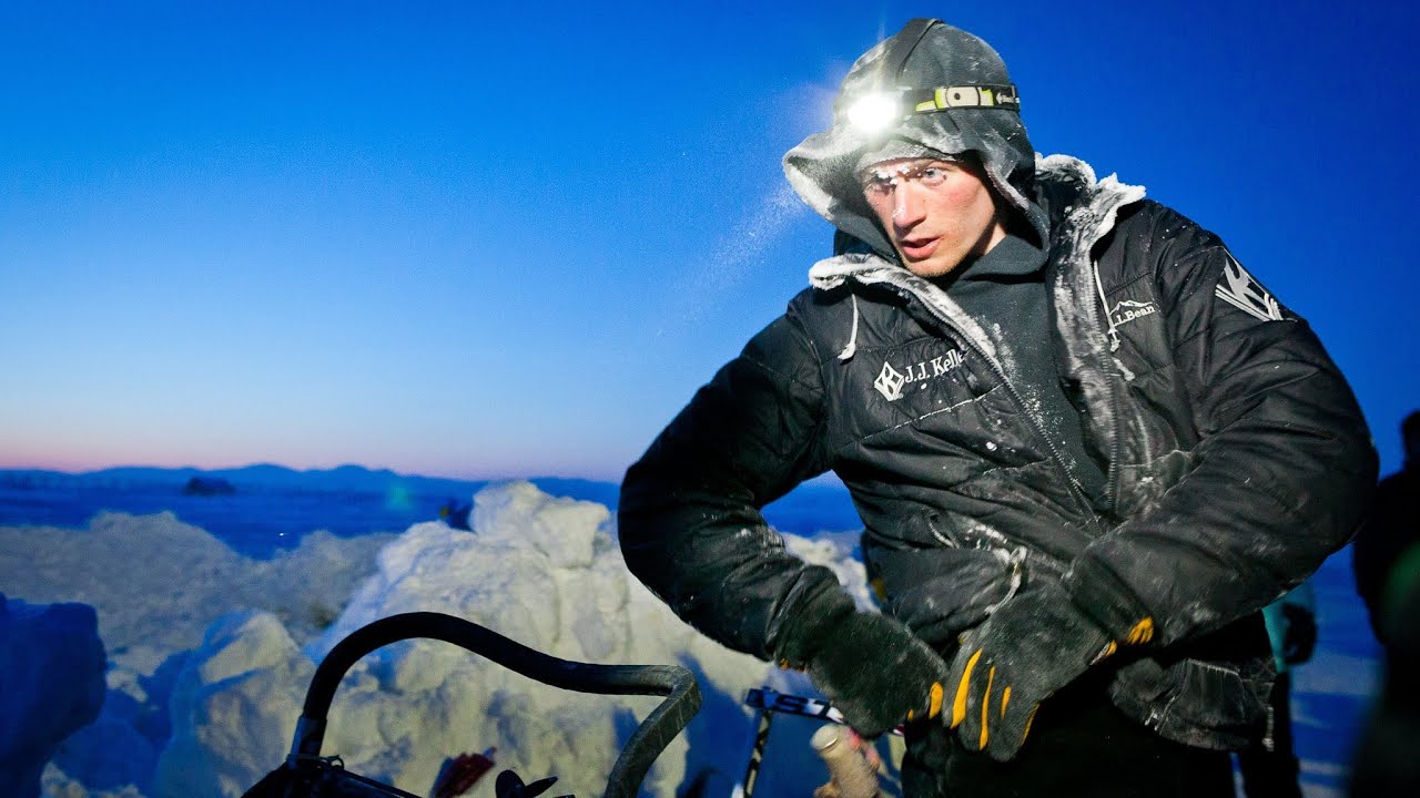 Dallas Seavey masters the Rubik's Cube of mushing