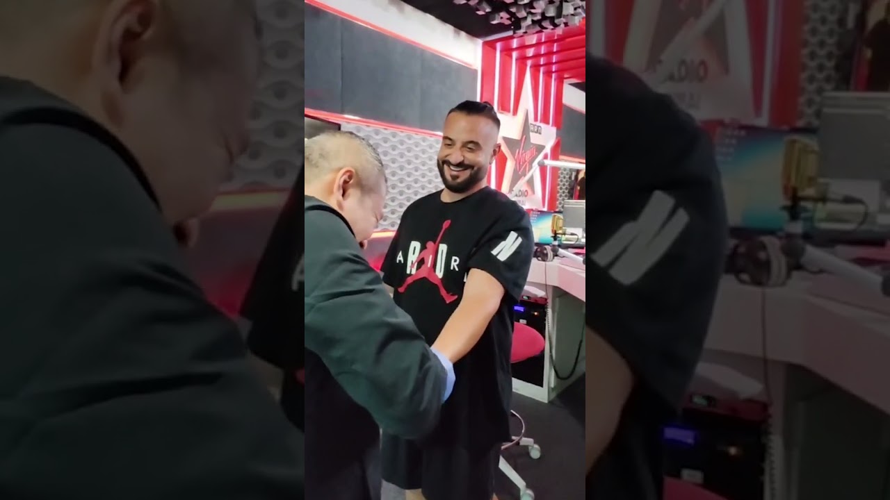 Master Chris do Special Adjustments Kris Fade from Virgin Radio Dubai