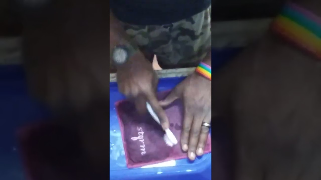 How To Clean Your Shammy