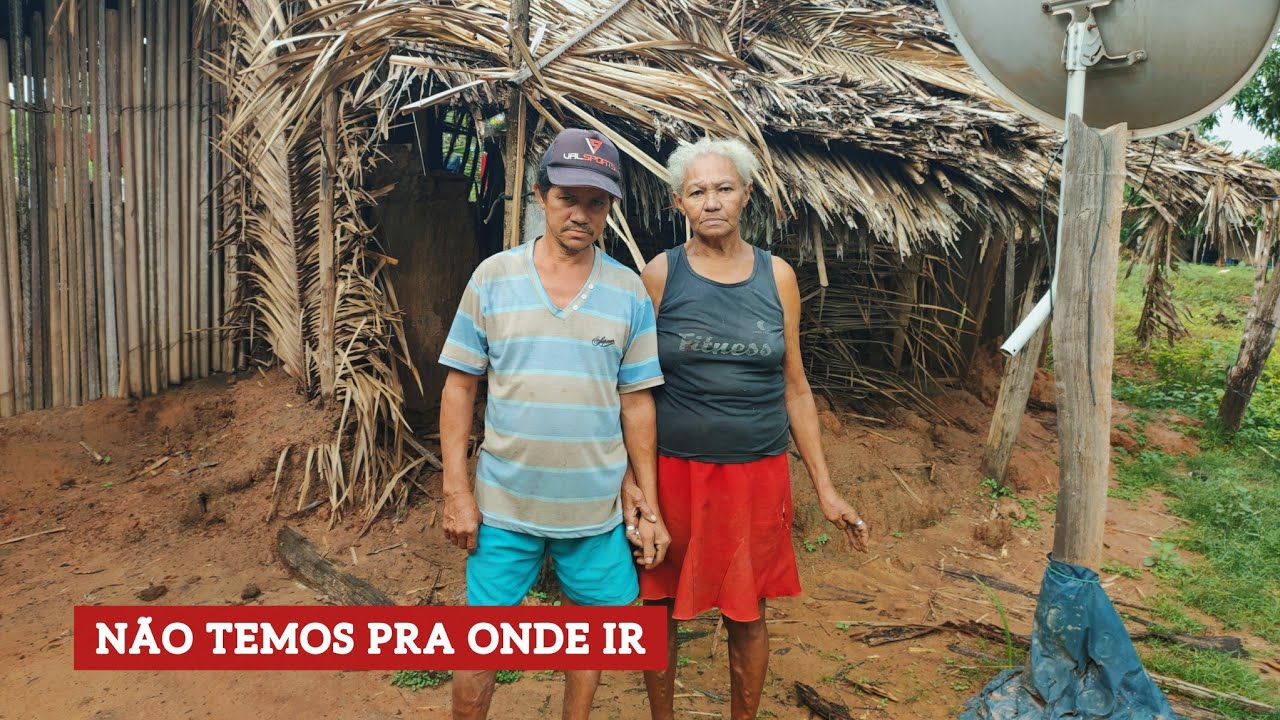 NÃO TEM PRA ONDE IR. Visitei Sr. DELCI e veja a situação da casa em que eles vivem.