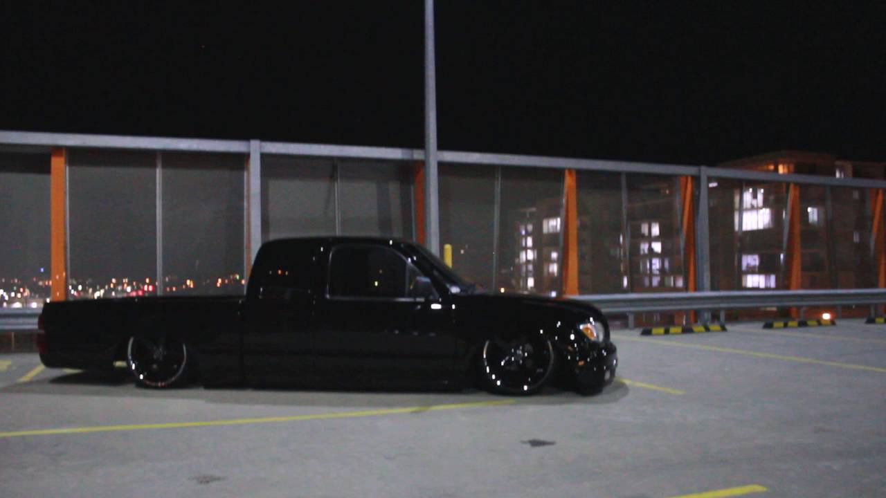 2000' Toyota Hilux/Tacoma  Bagged Minitruck! Australia!