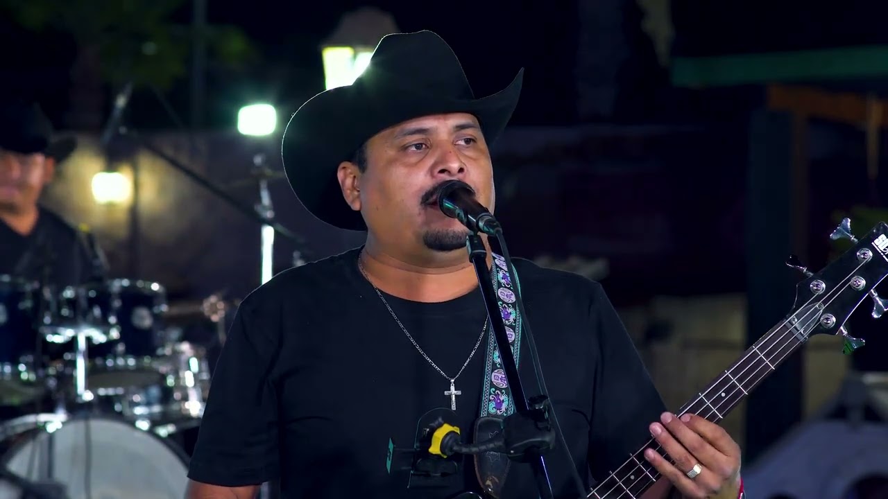 Se Te Parte El Alma - Latigo Norteño (En Vivo)