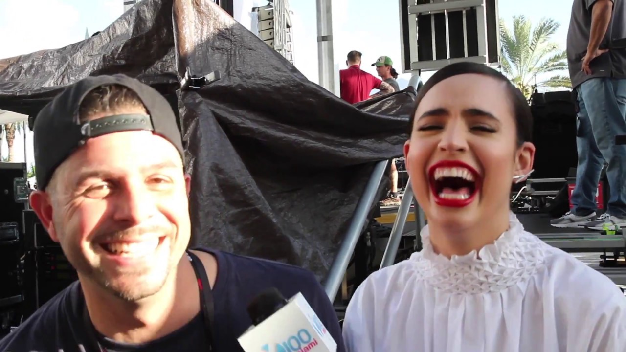 JINGLE BALL 2016 with Sofia Carson & Chris Cruz