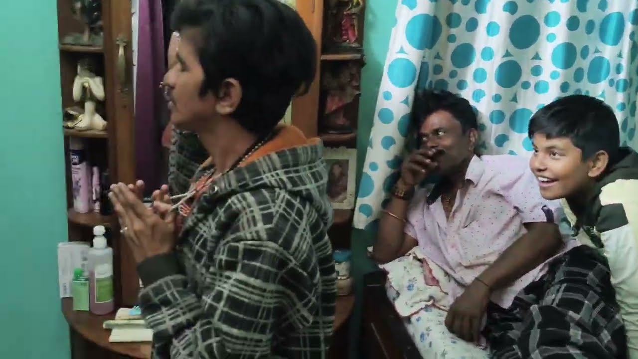 বৃন্দাবন দিয়ে ঠাম্মা কি কি নিয়ে এলো 🤔🤔#love #minivlog #lovemusic কাল যাব পুজো দিতে 🪔🪔🙏🙏