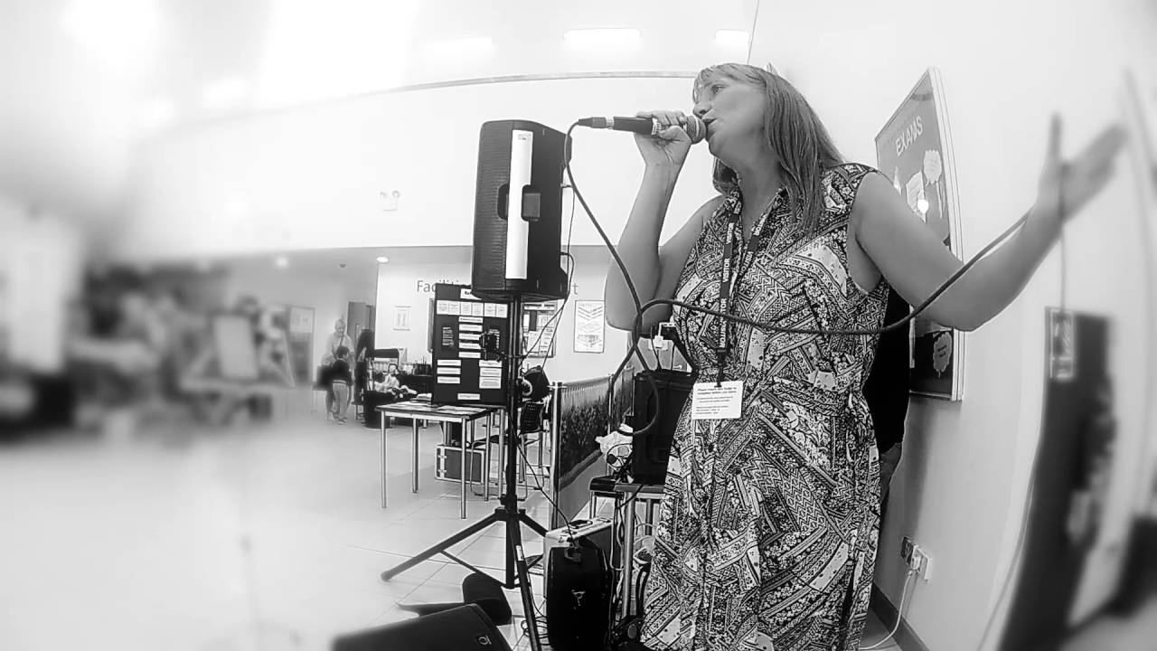Sandy Smith - Over The Rainbow - Boro College Fresher Sessions 2016