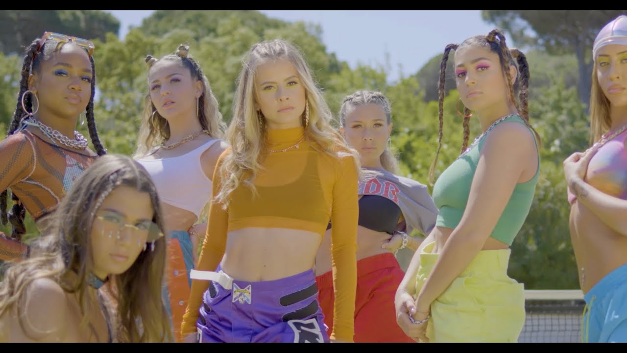 Carla Dona - Loin de nous (Clip officiel)