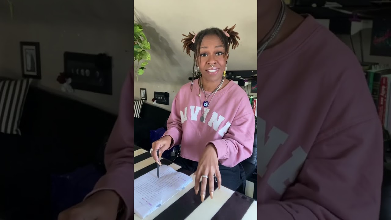A PASSED OVER LOVED ONE HAS A MESSAGE FOR SOMEONE (It’s NOT Lost) 🕊️🥰