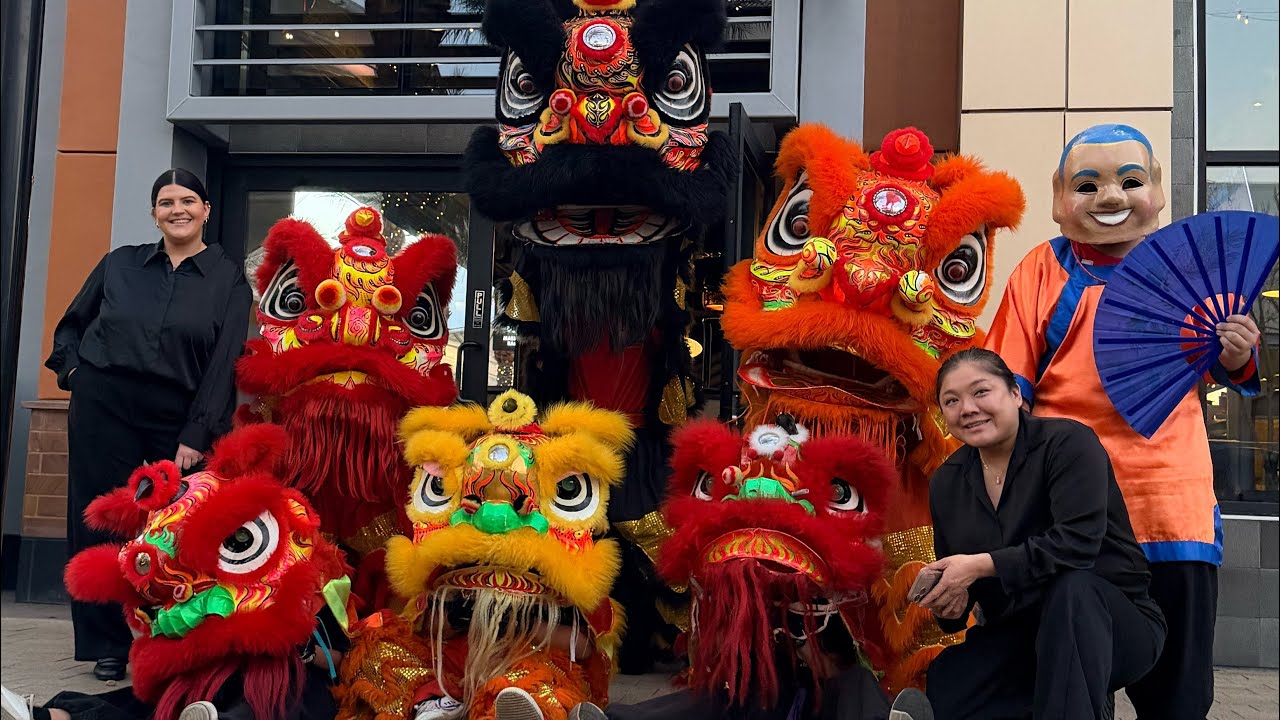 Lion Dance at Marufuku Ramen Grand Opening | Beautiful & Delicious Restaurant Experience✨💕