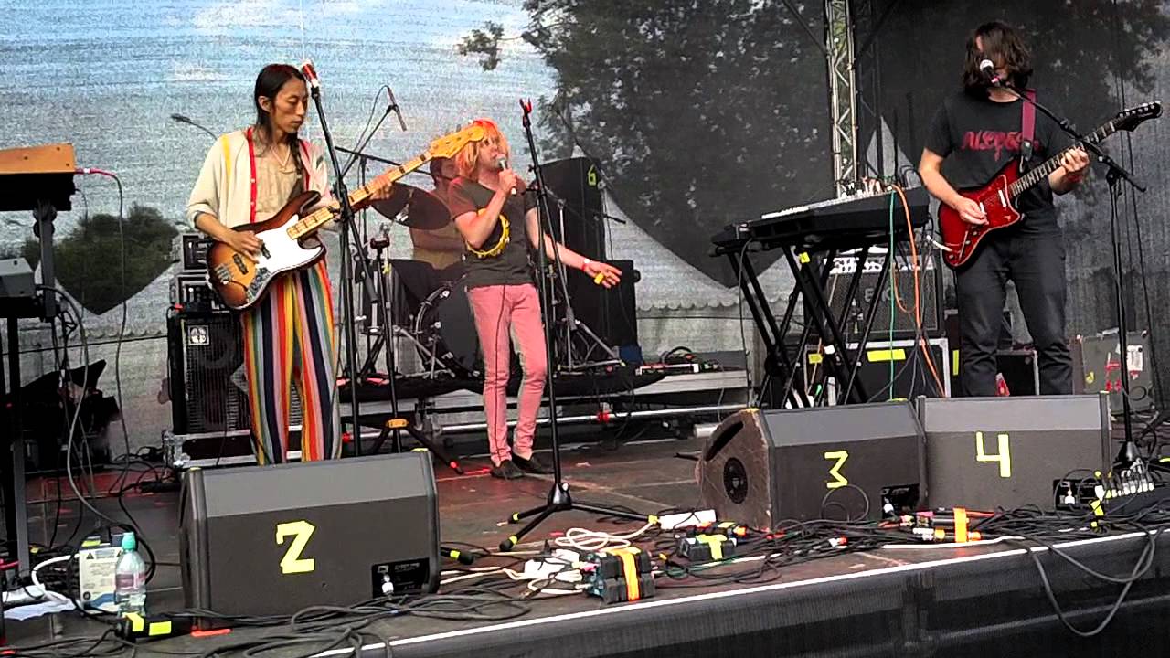 Ariel Pink's Haunted Graffiti - Only In My Dreams @Пикник Афиши 2013
