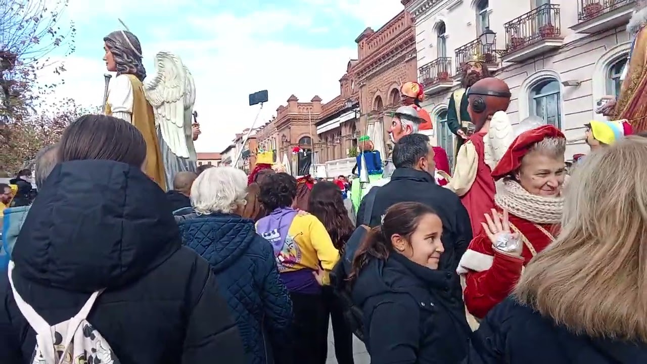 Comparsa navideña gigantes Alcalá de Henares y Torrejón 2025 EP 30