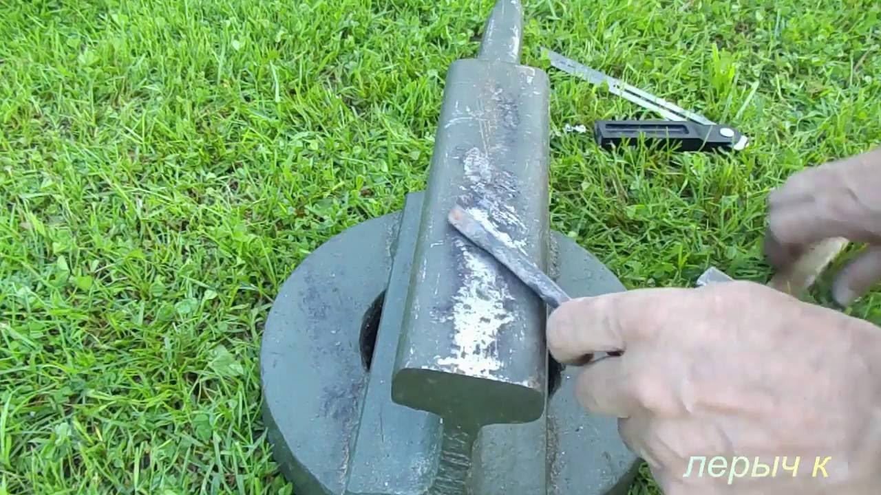 Резец УГОЛОК из свечного ключа