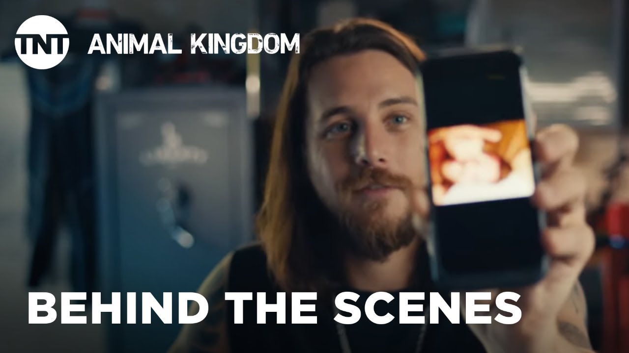 Animal Kingdom: Ben Robson Shares His Camera Roll [BEHIND THE SCENES] | TNT