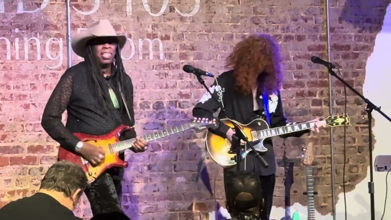 JJ Bennett and The Mercy show finale with a split bill with Larry Mitchell. 