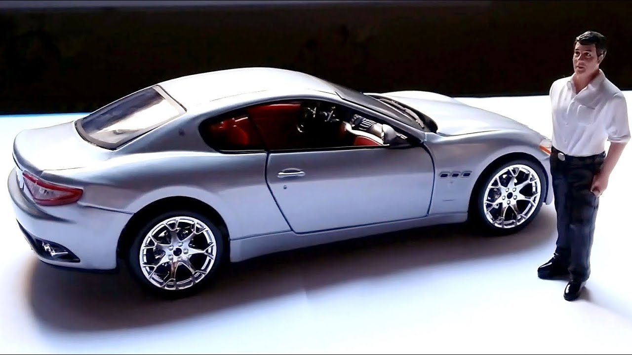 Reviewing the 1/24 Maserati GranTurismo by Bburago