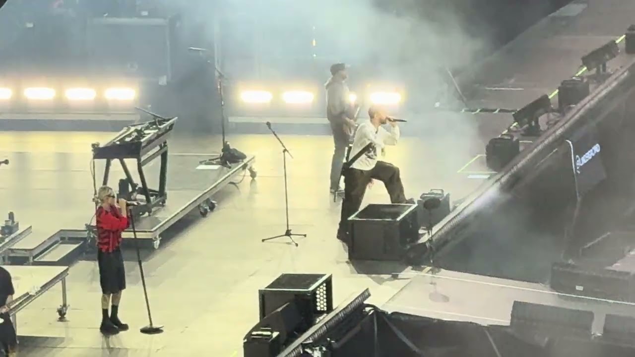 LINKIN PARK - Somewhere I Belong ( STADE DE FRANCE, PARIS) July 11, 2025