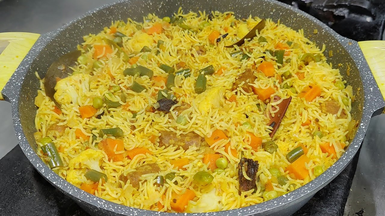 Vegetable Gatta Pulao | वेज़ गट्टा पुलाव | Veg Dum Pulao Recipe | Masala Gatta Pulav | Chef Ashok