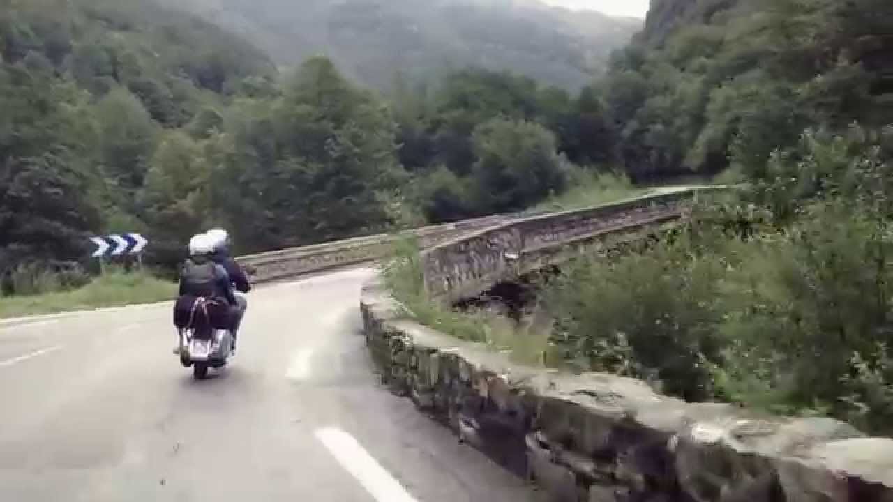 Viaje en Vespa hasta Carcassonne.