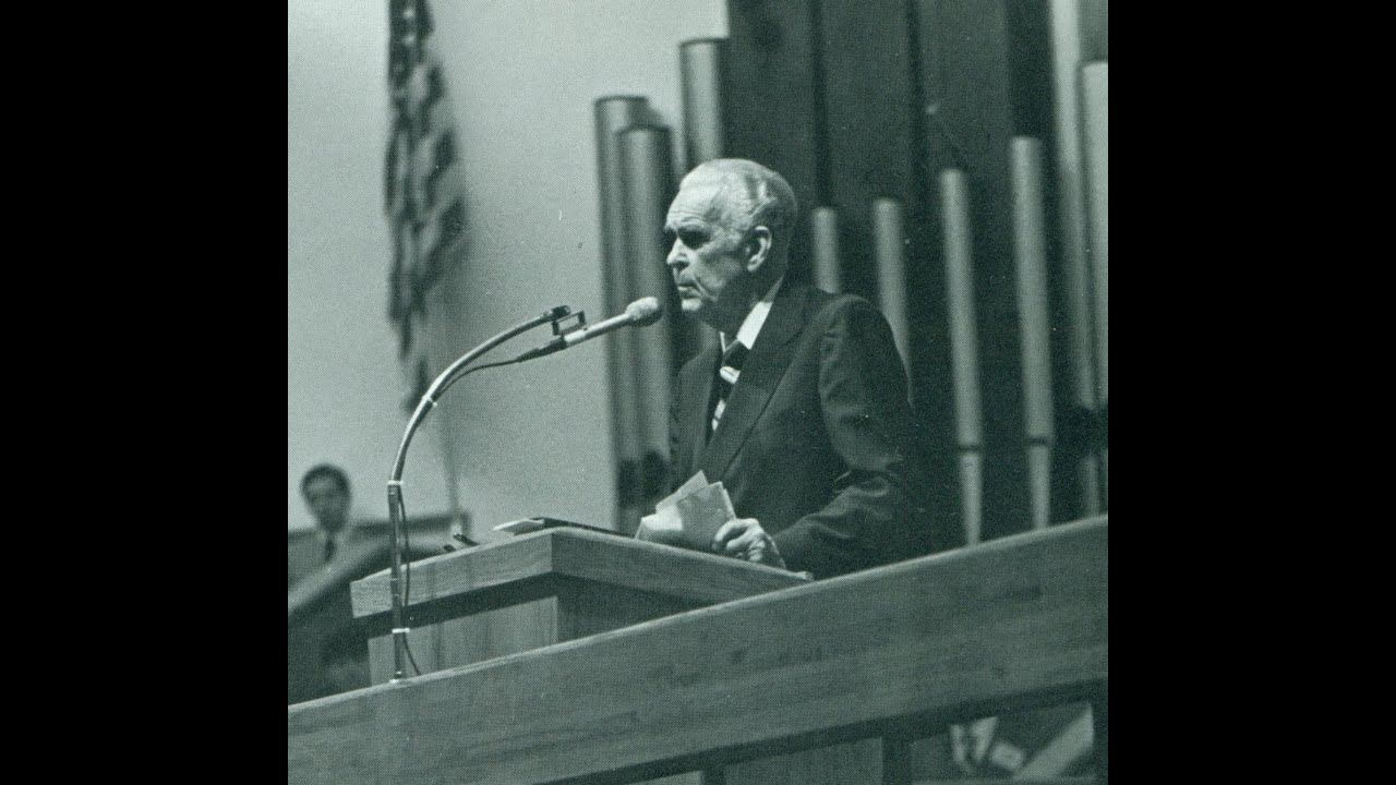 Lee Roberson speaks about The Will of God