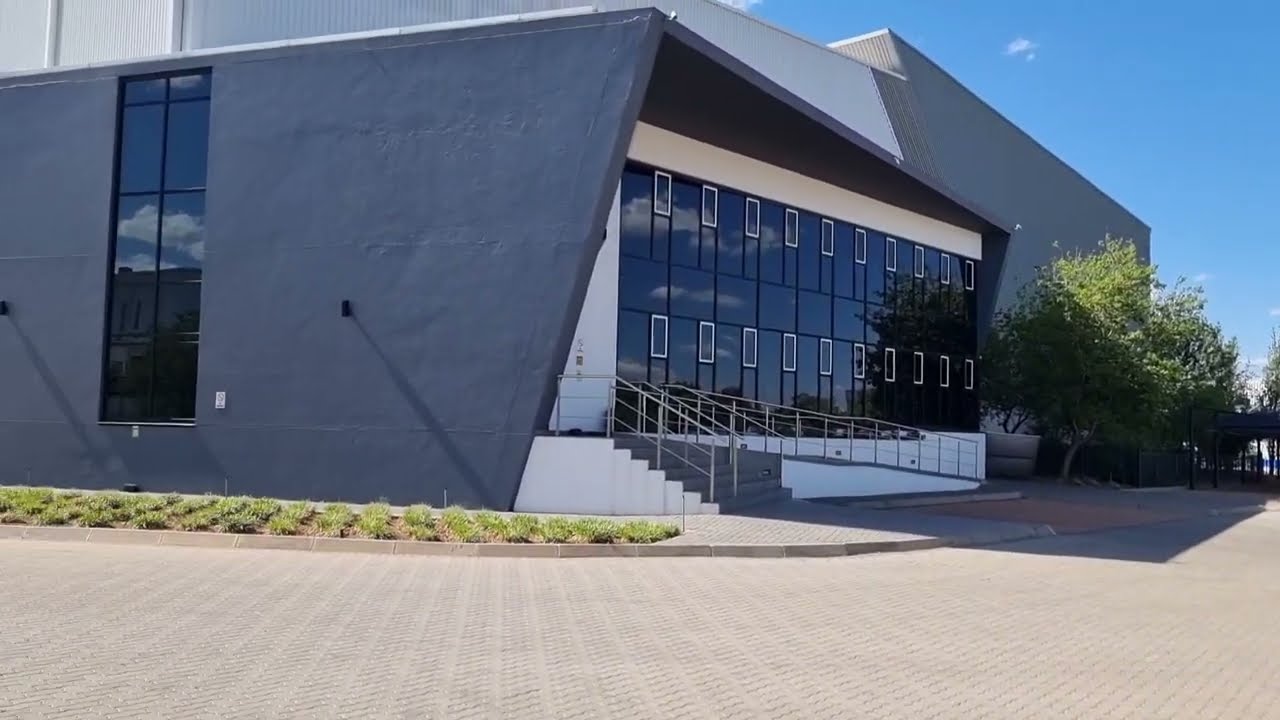 Prime 6149sqm warehouse in Elandsfontein, Germiston, ideal for supply chain and logistics.