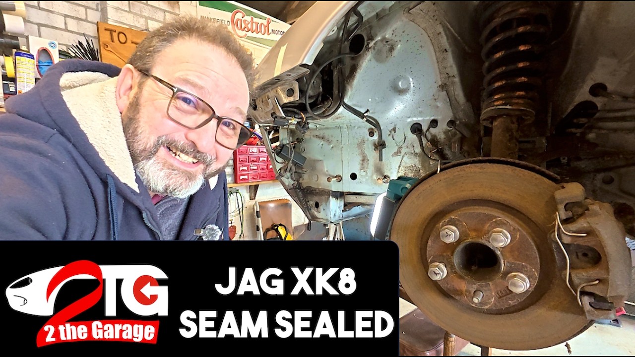 Герметик для швов. Завершаем замену прогнившей опоры радиатора на Jaguar XK8 Steel.