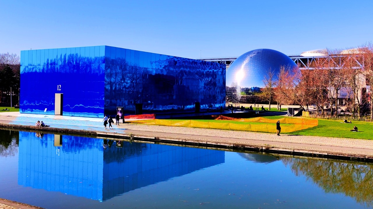 [4K] Canal de l'Ourcq & Villette Views – 30 Min Sunny Paris POV Exploration