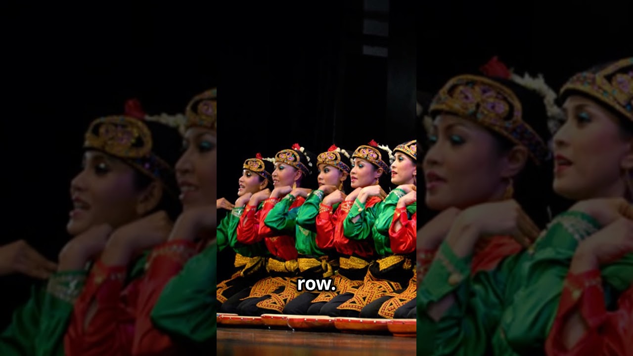 Discover Sumatra's Traditional Dances!  #exploreindonesia #sumatera #tarisaman #taritortor