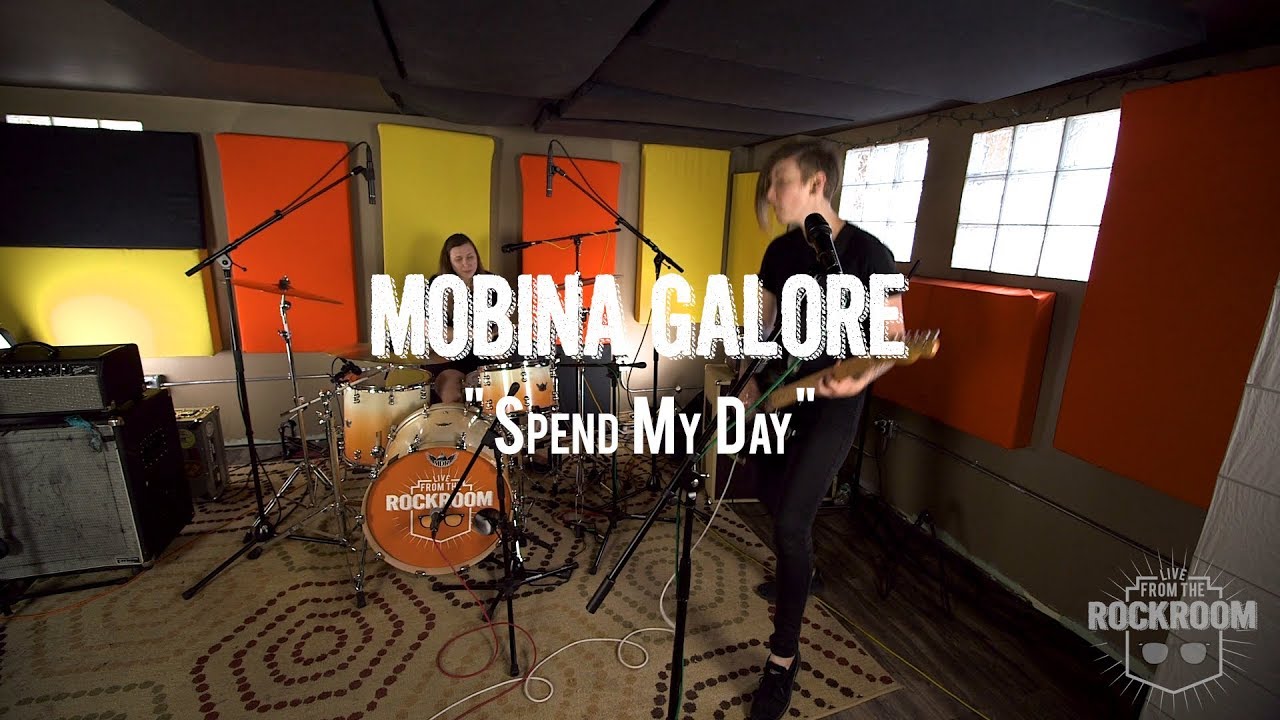Mobina Galore - 