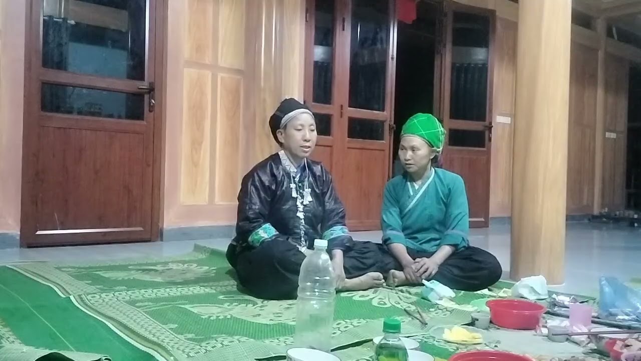 Hát nùng vào nhà mới, nhà ah tin nà hu 