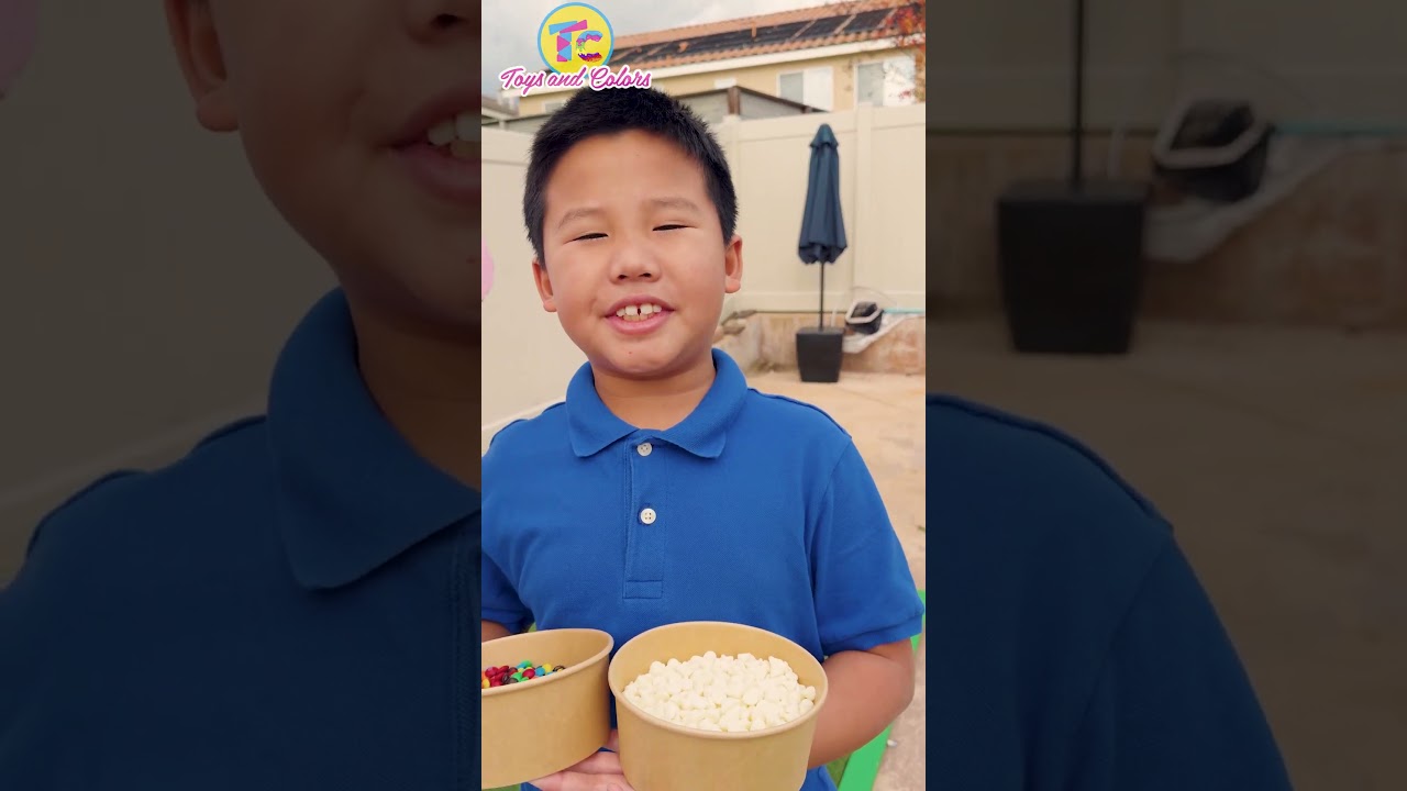Maddie & Kaden Learn to Share Ice Cream & Say Sorry!