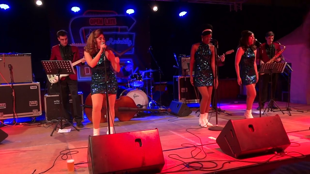 The Lovettes - Be My Baby