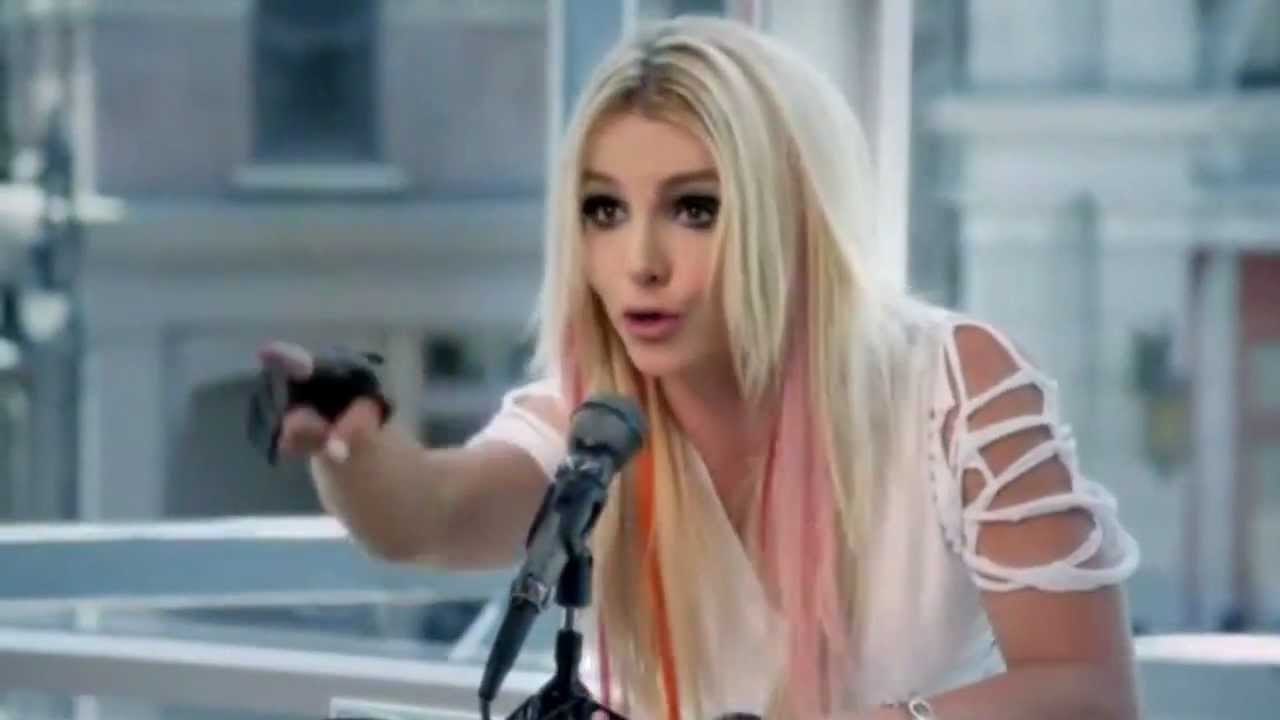 Britney Spears Says Fuck You