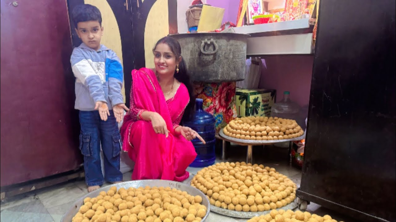 क्या करेगा Bittu इतने सारे लड्डू का 🤔🤤