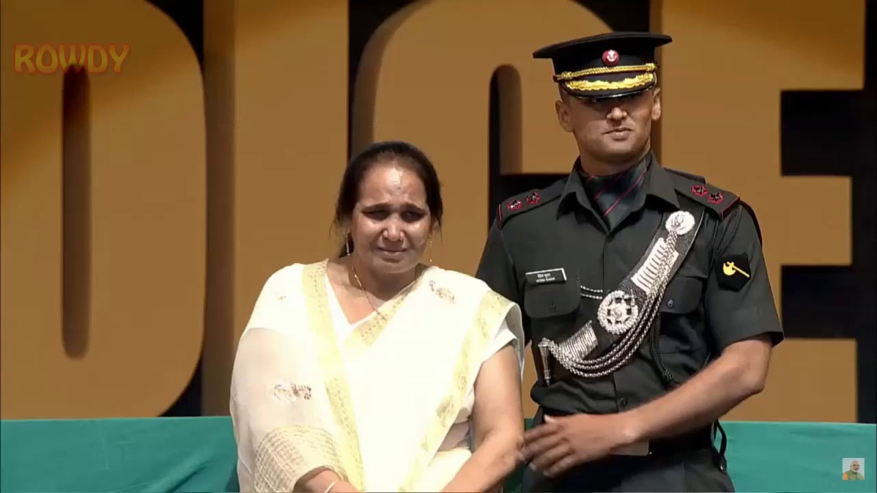 PM Narendra Modi, Indian Army Chief General Bipin Rawat along with the public got Emotional