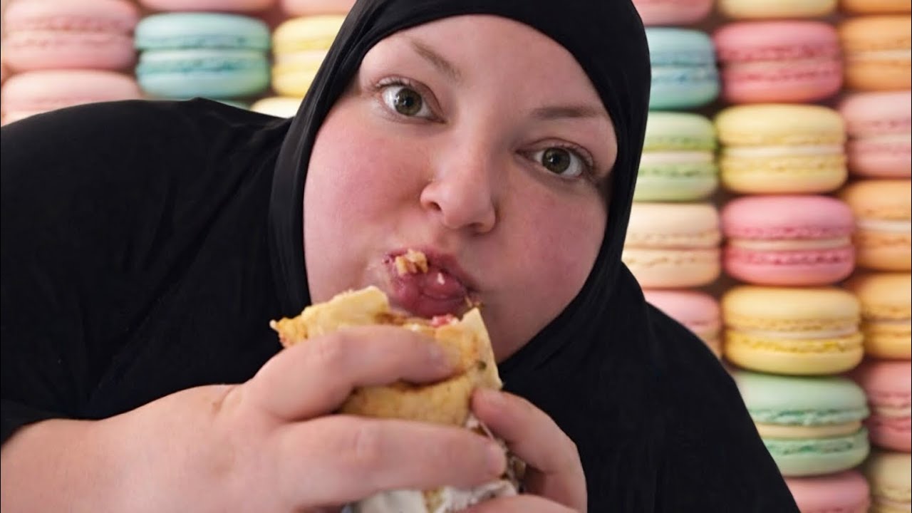 Бьюти-гурманка начинает терапию после нервного срыва из-за макарон.
