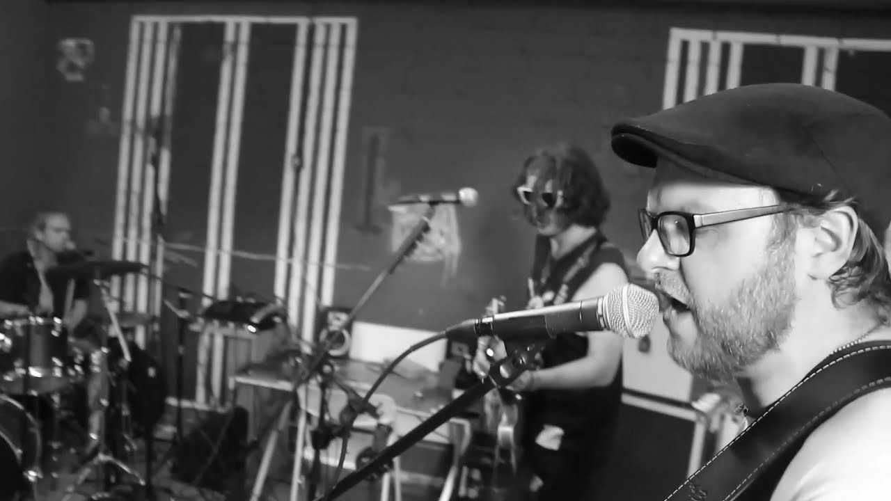 Black Paisley - Bitten by the Bed Bug (Rehearsal Room Record)