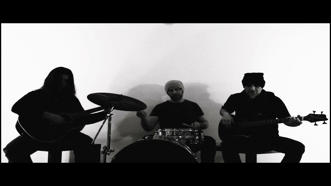 MIKE.G GALIATSOS -- DIVA (Acoustic cover)