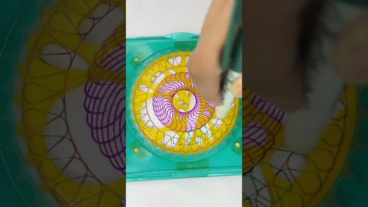 Spirograph Art | Mesmerizing Relaxation Through Intricate Art! 