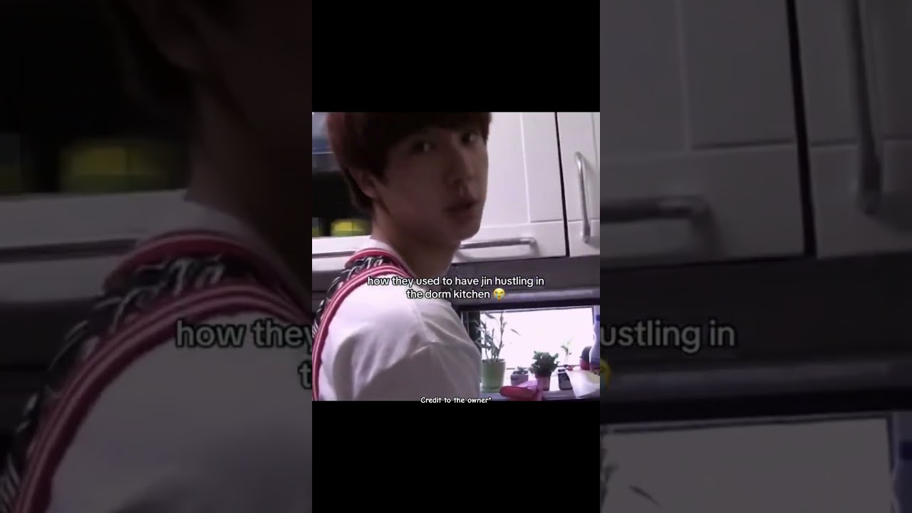 Bro took the responsibility to feed the kids 😔#bts #jin #seokjin #shorts #trending #viral #funny
